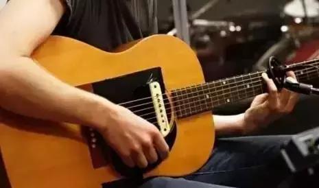 唱歌挣钱的十大职业,音乐类行业有哪些职业