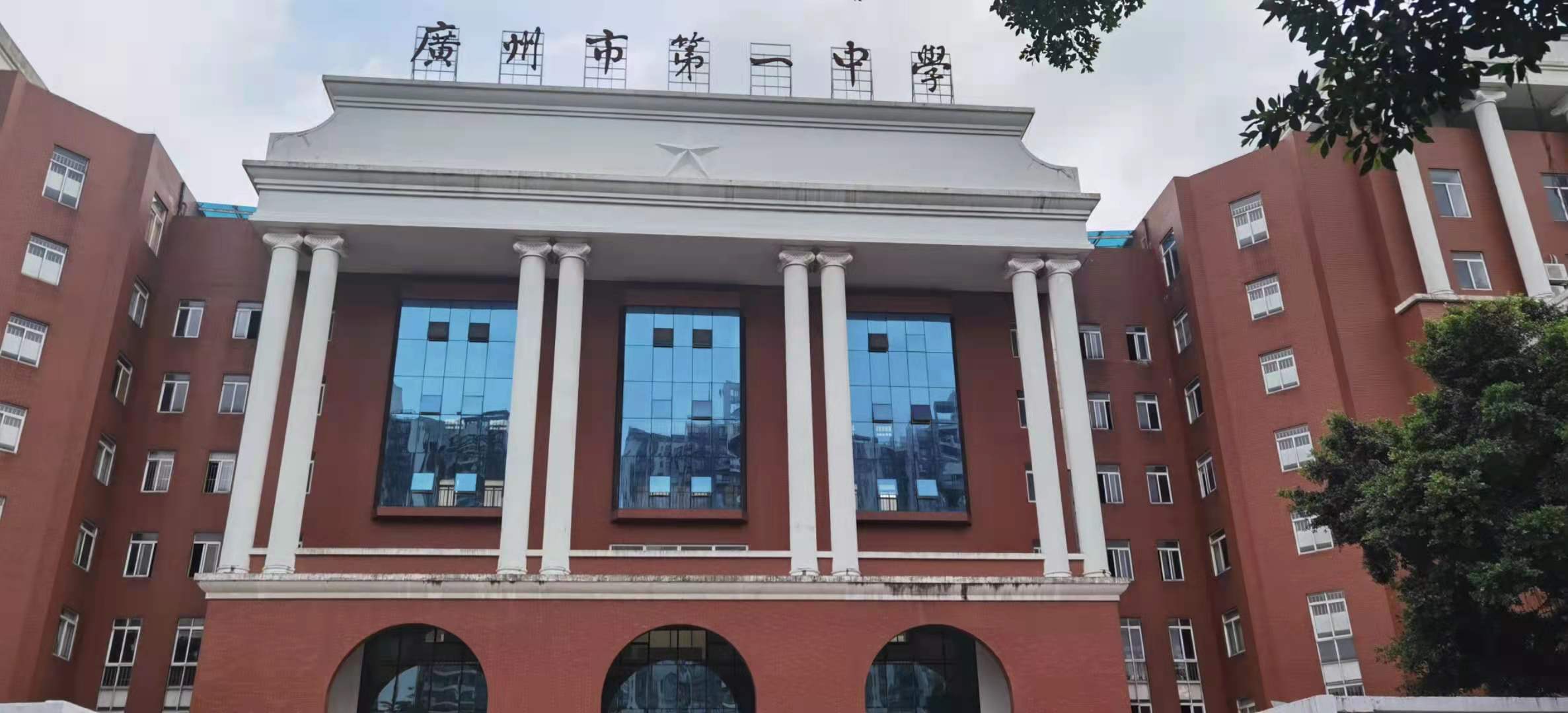 为何东莞这家体育照明企业这么受广州学校欢迎？你知道吗？