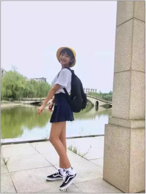 成都小甜甜视频完整版,成都网红小甜甜的抖音