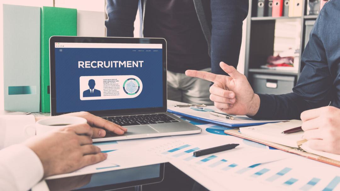 毕业就去北上广,本科毕业去北上广还是留在本地