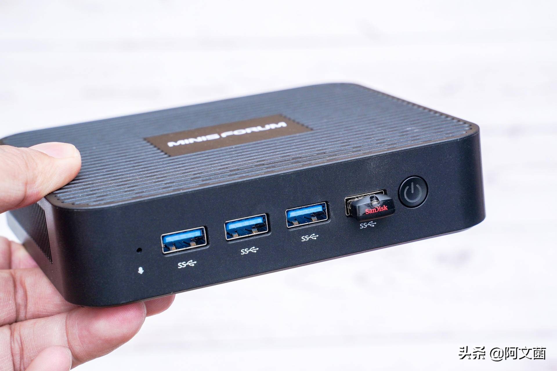 unraid直通网卡有什么用,unraid安装openwrt只显示一个网口