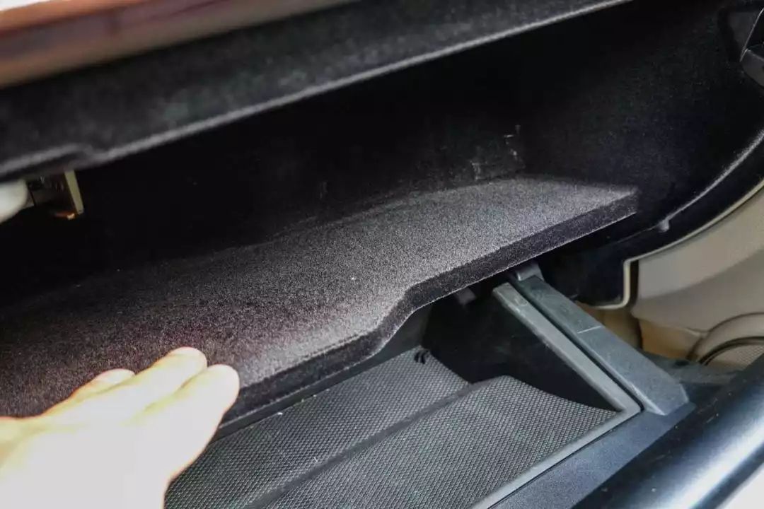 14万买奔驰C，6年只跑2万公里，收藏级