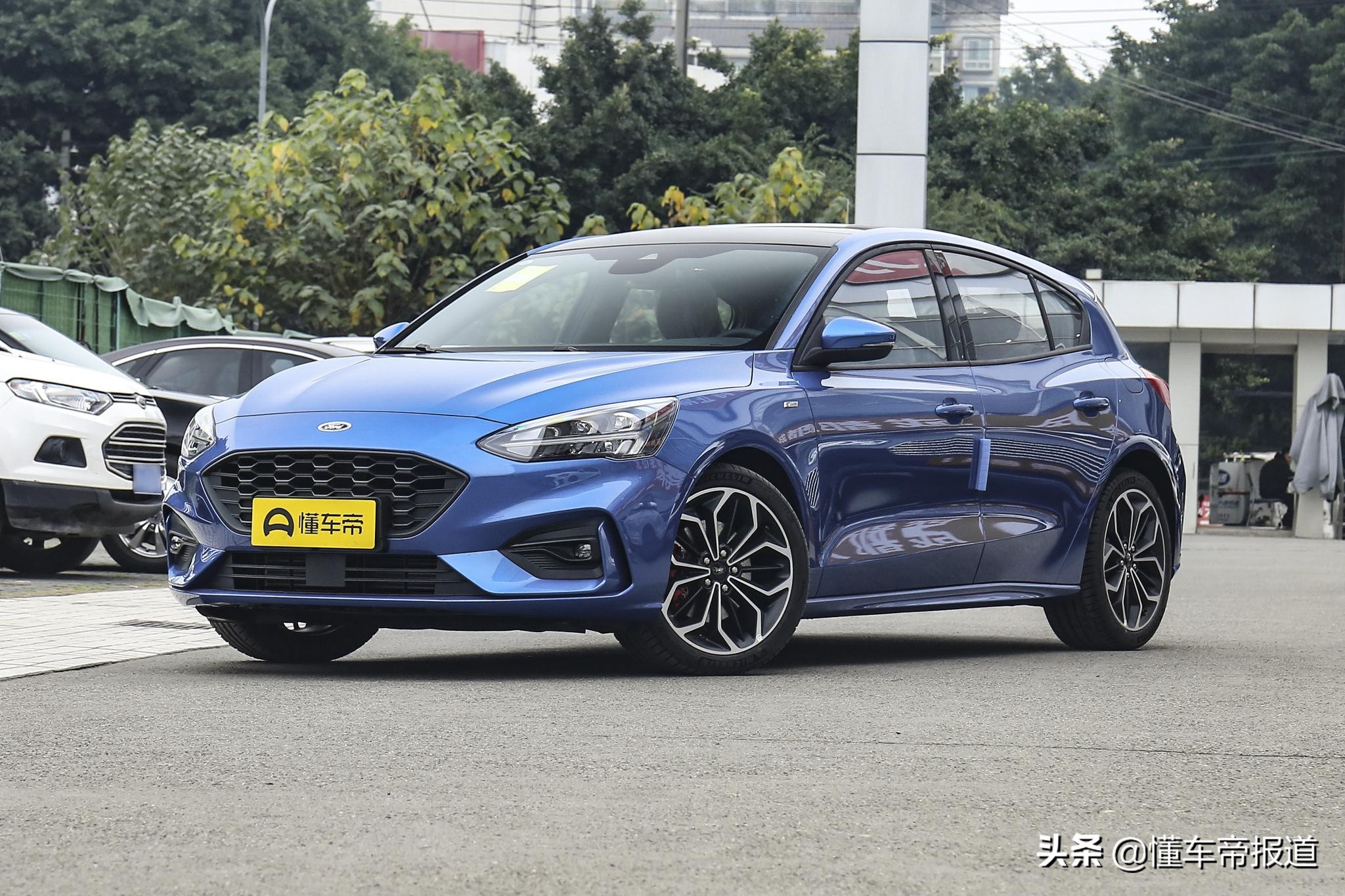 新款思域有问题吗,标致308最新款对比高尔夫的尺寸