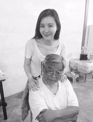 王石和田朴珺是如何走到一起的,王石和田朴珺是怎么在一起的