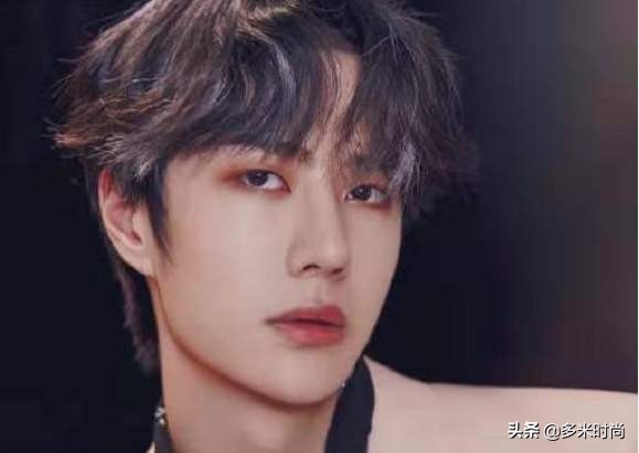 行走的眼妆教程王一博,王一博眼妆化妆教程解析