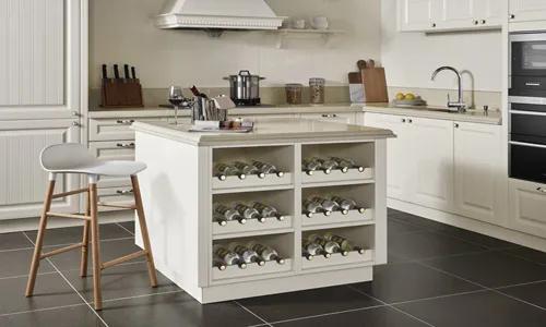 厨房直角吧台和推拉门一体效果图,厨房吧台极简设计效果图最新款