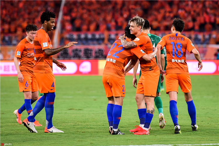 鲁能泰山中超第十轮,北京中赫国安对战山东鲁能泰山