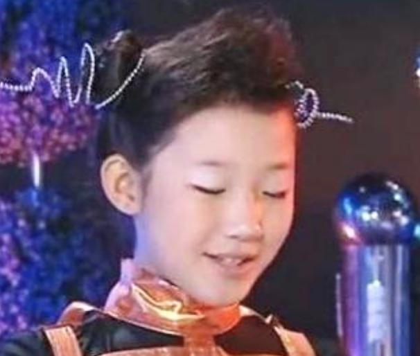 巴啦啦小魔仙里的蔡徐坤的角色,巴啦啦小魔仙里第几集是有蔡徐坤