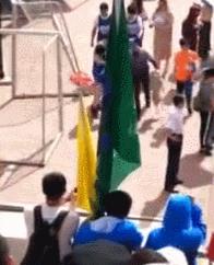 中学生体育失误搞笑集锦,搞笑视频体育精彩瞬间