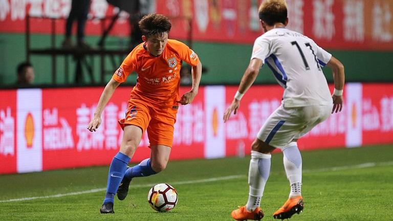 中超右前卫球员排名,中超现役中后卫排名