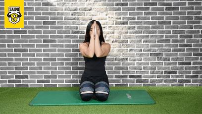 瘦手臂运动练出纤细的手臂,坐着练瘦手臂动作