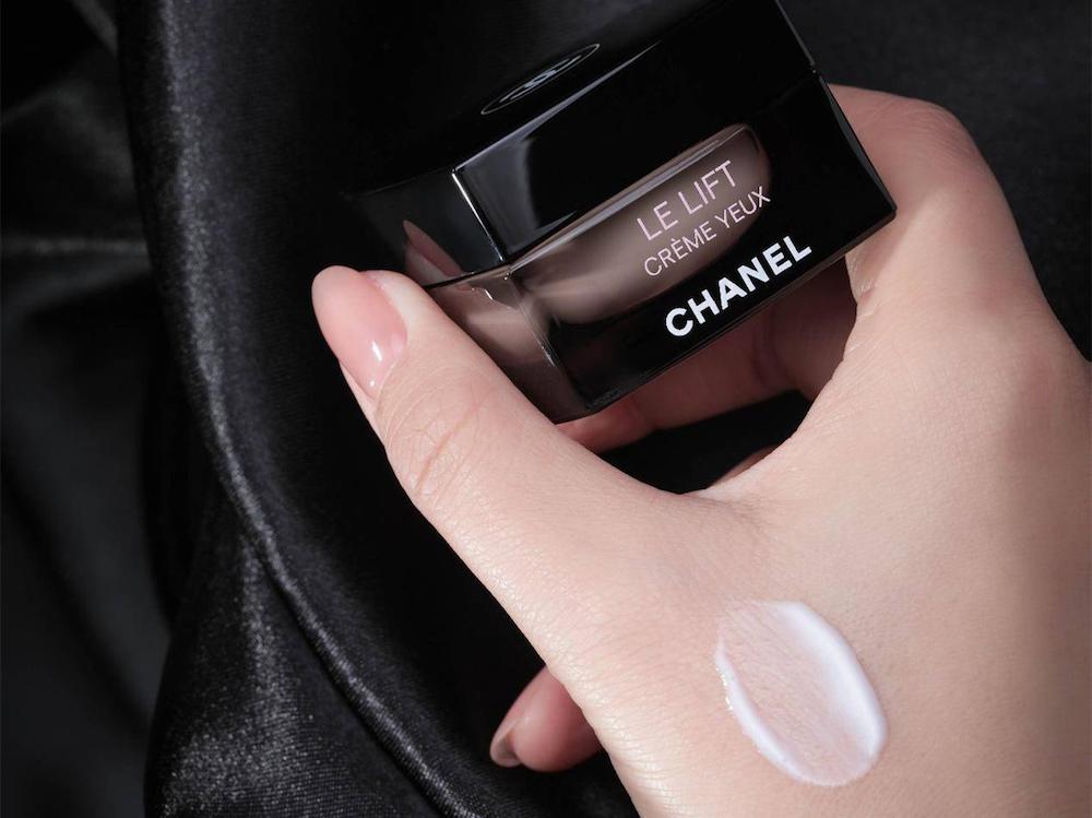 香奈儿肌底眼霜,香奈儿的眼霜怎么用效果好