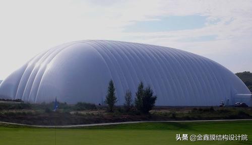 充气膜球馆成本,羽毛球馆充气膜