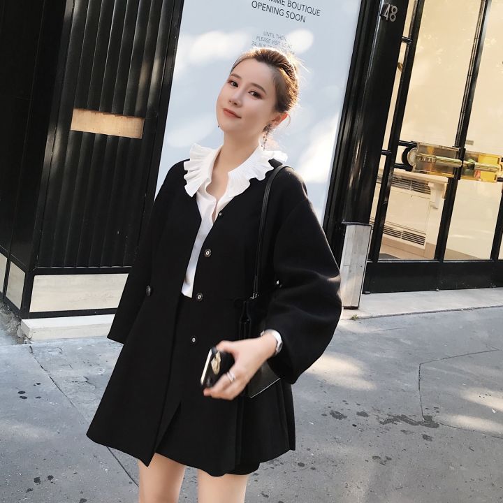 小姐姐的风情穿搭显得灵动而甜美,耐看型小姐姐气质穿搭职业装