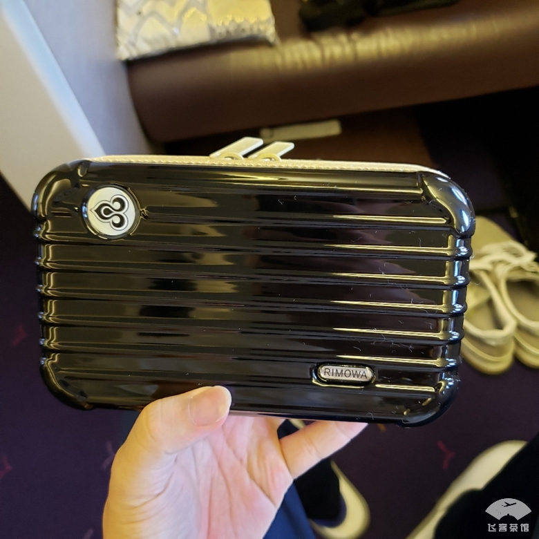 打卡泰航波音747头等舱，贴心空姐疯狂投喂，大龙虾鱼子酱吃到撑