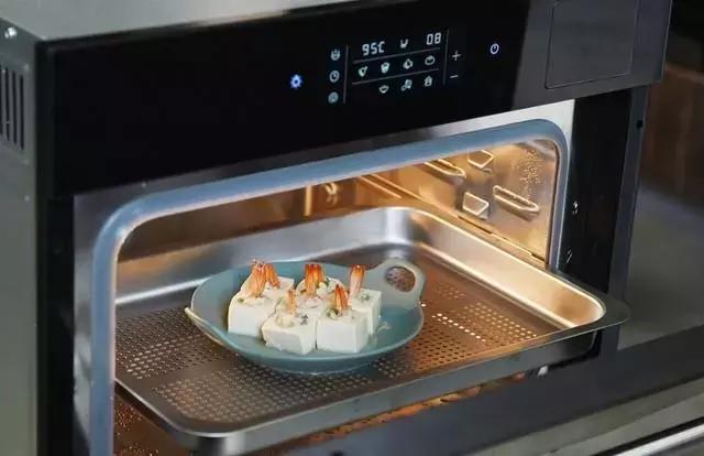 厨房装空调好还是凉霸好,厨房专用嵌入式空调有必要装吗