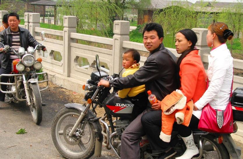 下乡收摩托车,收购旧摩托车有什么用途