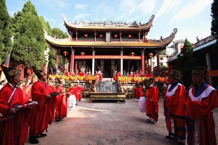 桂林周边网红城市,广西桂林恭城十大网红