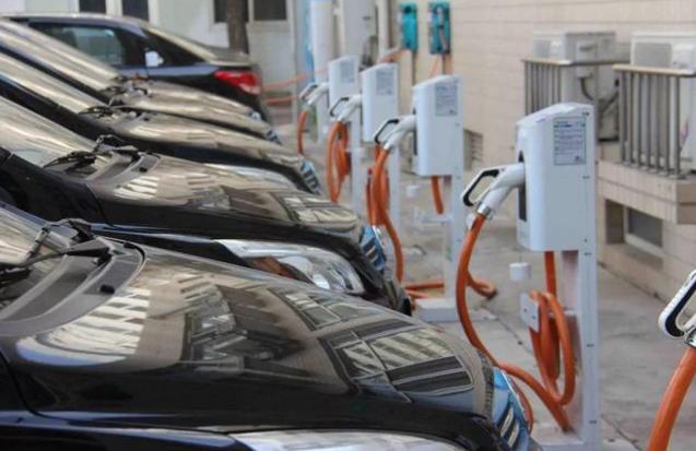 新时代的脱裤子放屁？为解决冬季续航，威马送上柴油辅助包