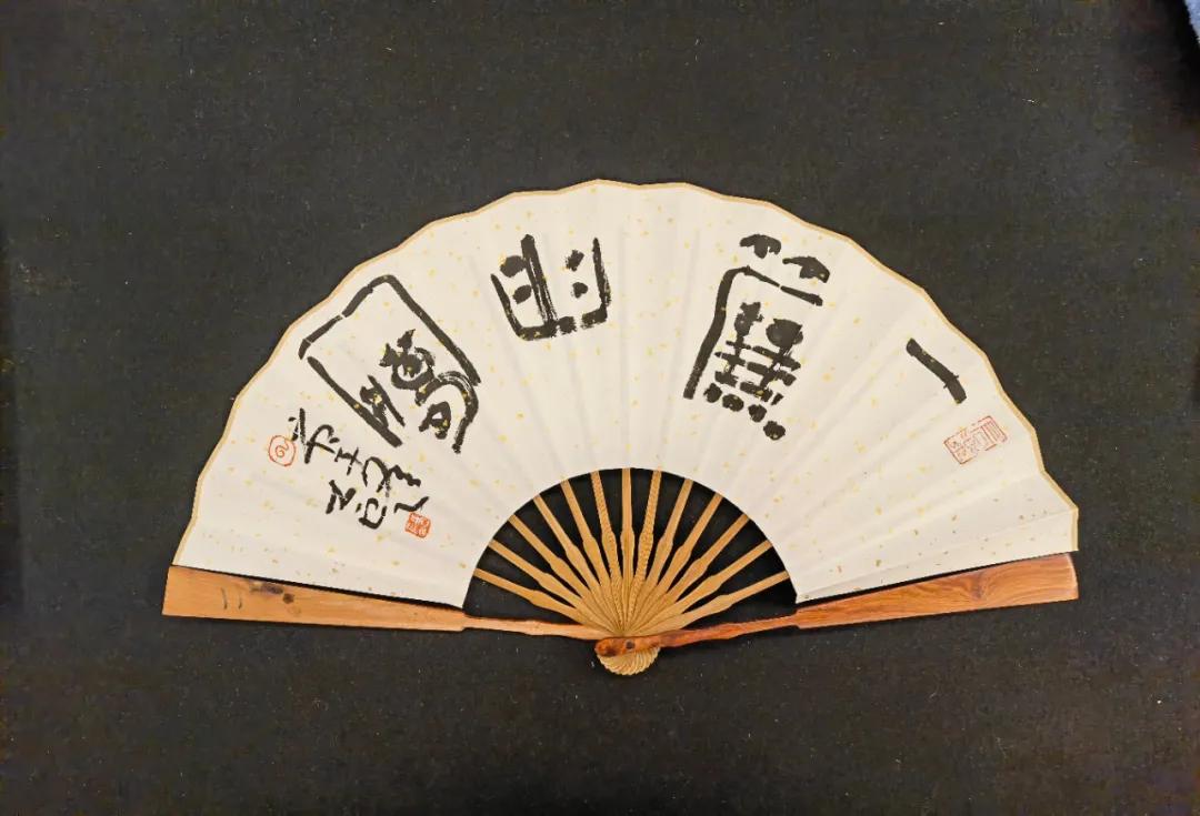 画家段云华的工笔画作品图片,书法大家珍贵挥毫视频