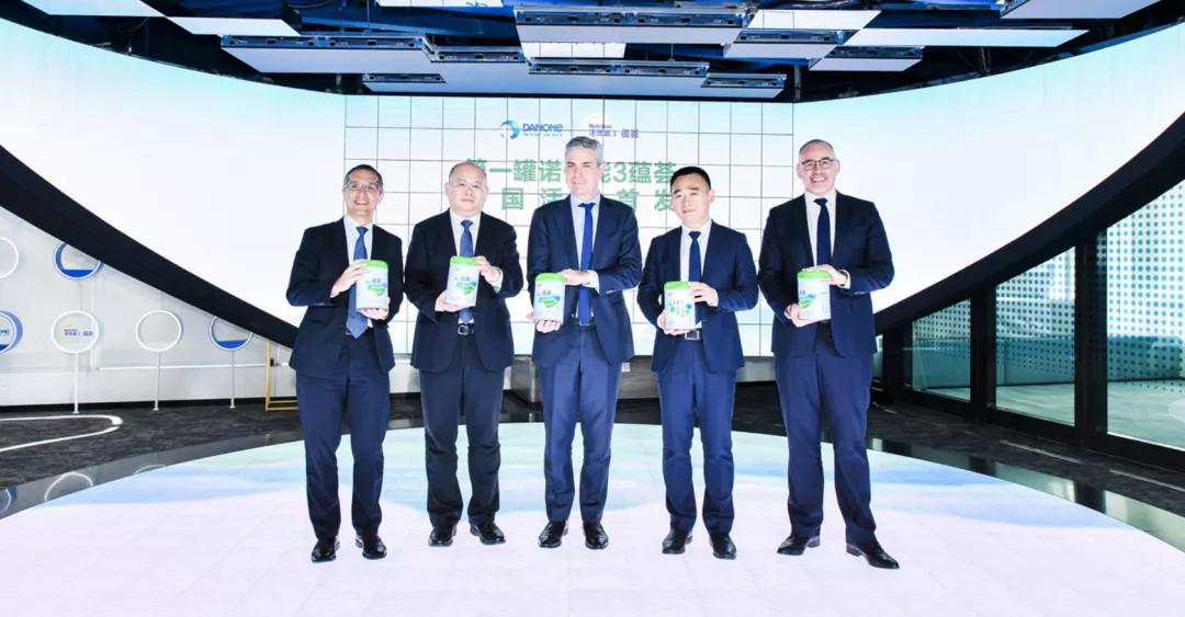 今天，达能青岛工厂首款奶粉官宣亮相！我们和在华高层聊了聊