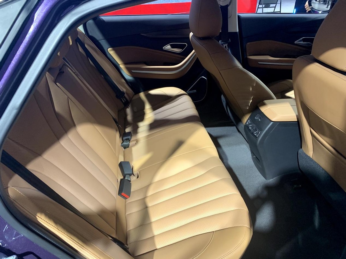 北汽19款u7怎么样,19款北汽u7怎么样