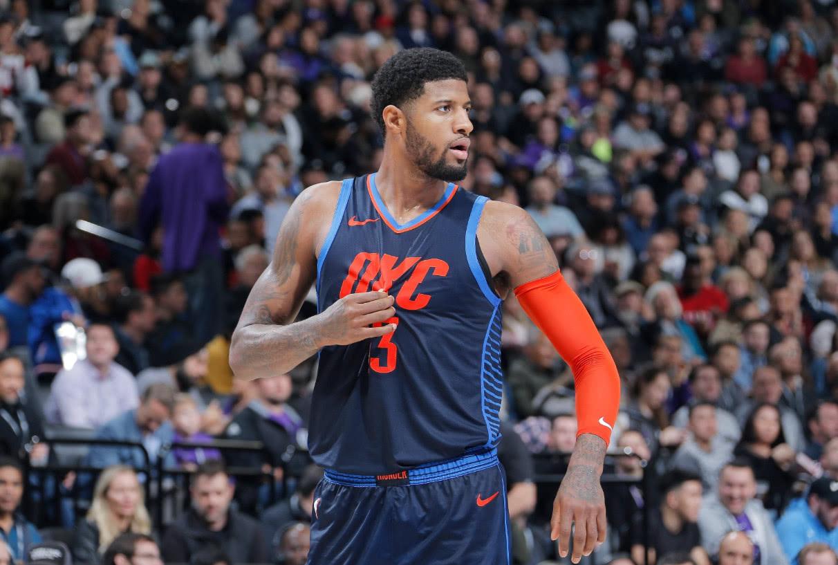 专门针对行进间控球运球训练教学,儿童行进间运球控球