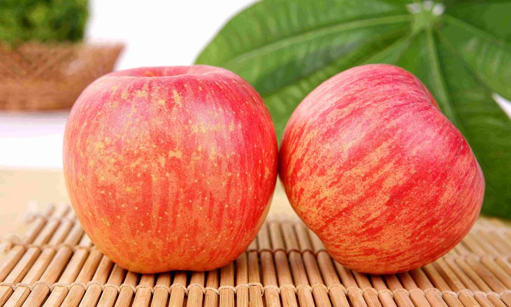 宝妈哺乳期多吃这五种食物,宝妈哺乳期要注意饮食吗