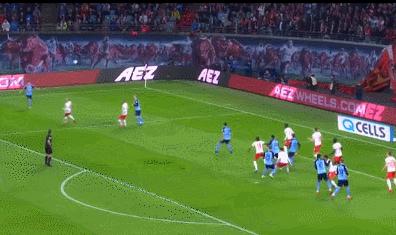 斯卡洛尼吼乌帕梅卡诺,乌帕梅卡诺采访