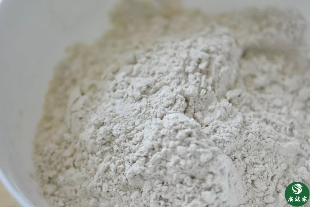 和圣八珍糕饼干,全家都能吃的养血补气粥