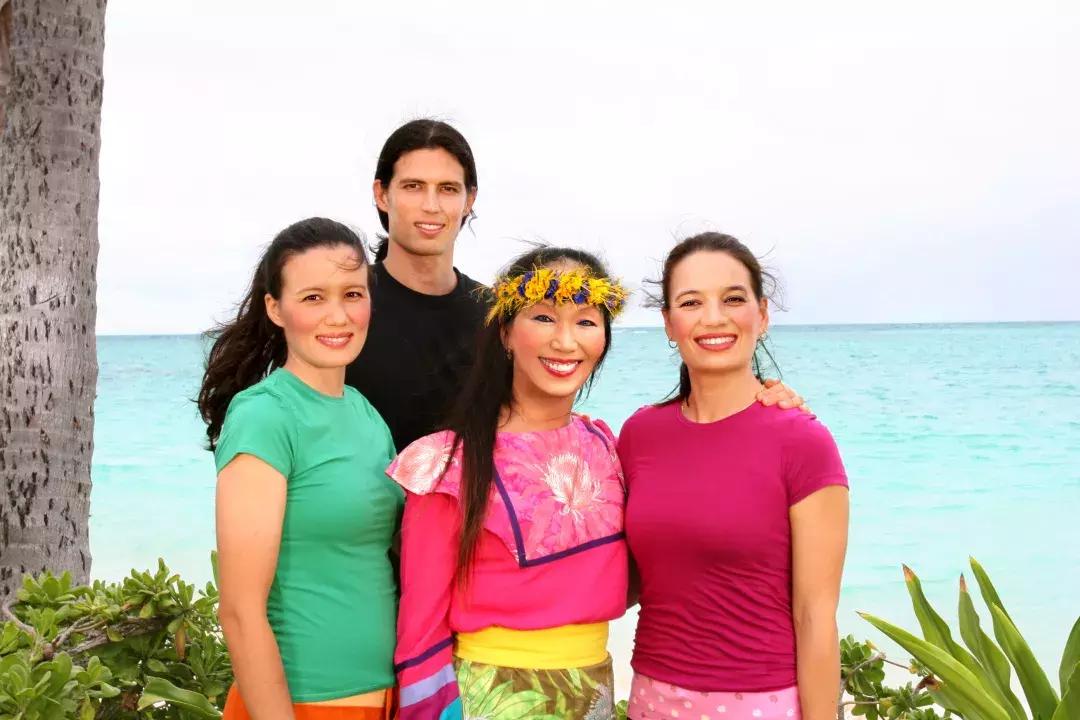 蕙兰瑜伽大师个人资料,最早瑜伽导师蕙兰