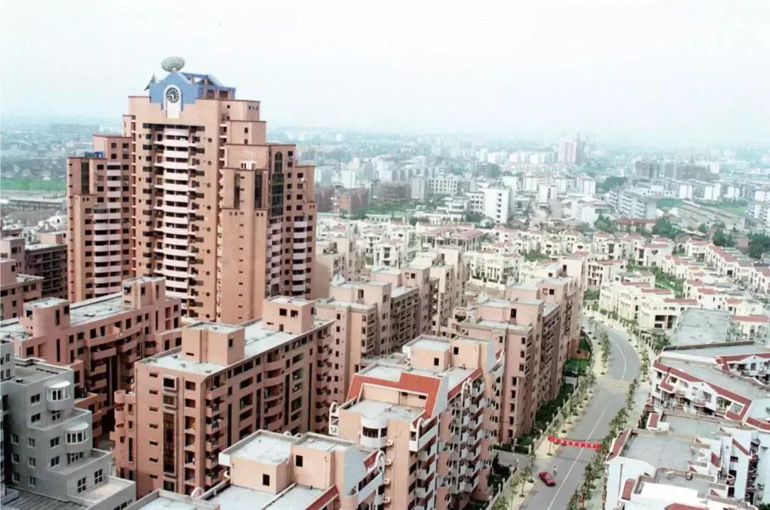 70张照片合集视频,70年衣食住行对比图