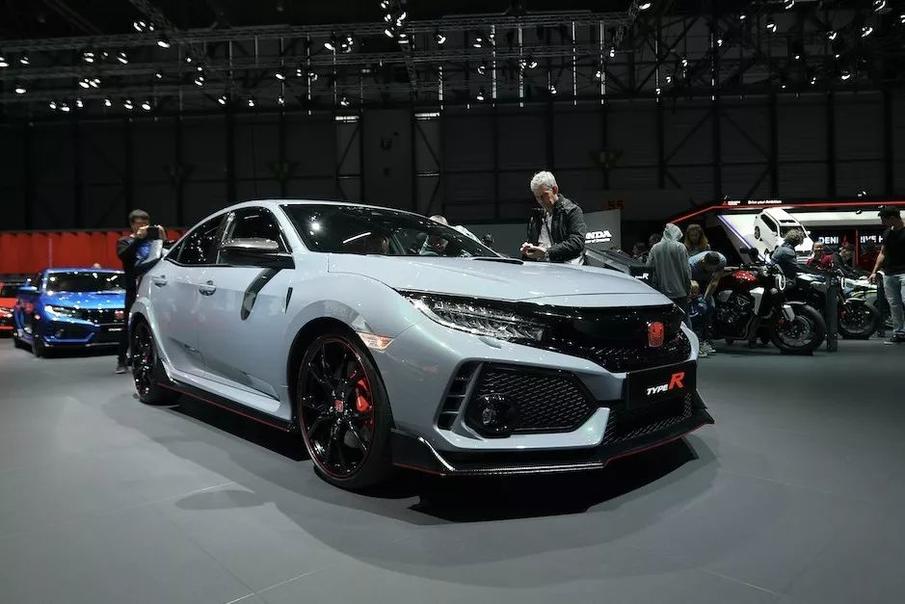 欧洲自驾游感受中国强大 (欧洲自驾游汽车)