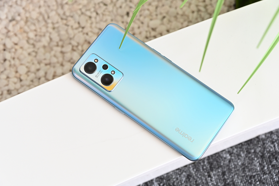 vivo与OPPO颜值最高的机型,2022年vivo和oppo哪个销量高