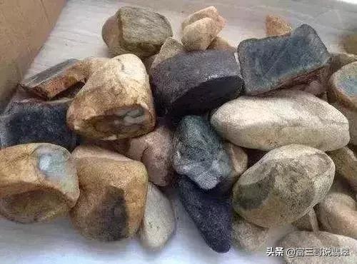 瑞丽直播卖翡翠违法吗,德宏瑞丽翡翠严打