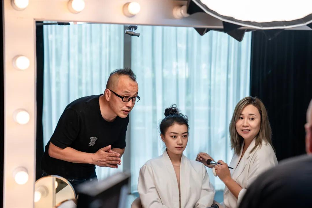 波澜壮阔的美景,波澜壮阔的壮丽篇章