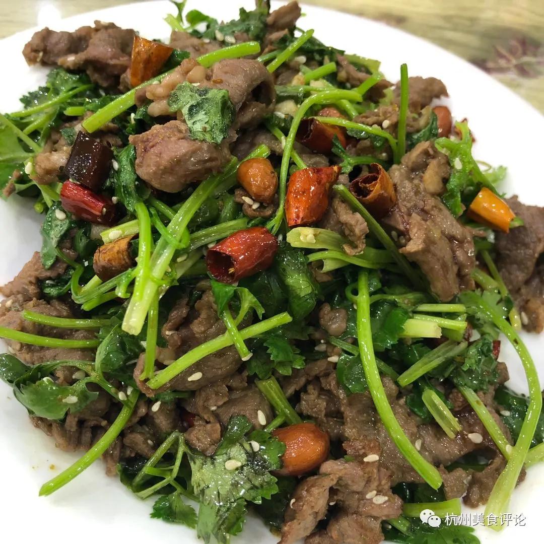 抓住假期最后一天出去吃饭,跟着本地人去探店杭州宝藏美食