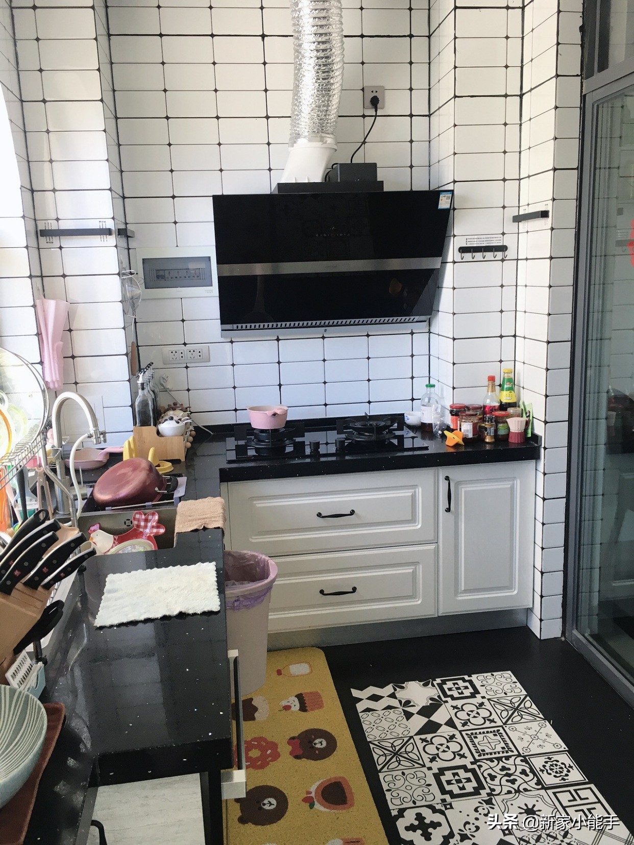 她家房子装修风格,她家装修很简单