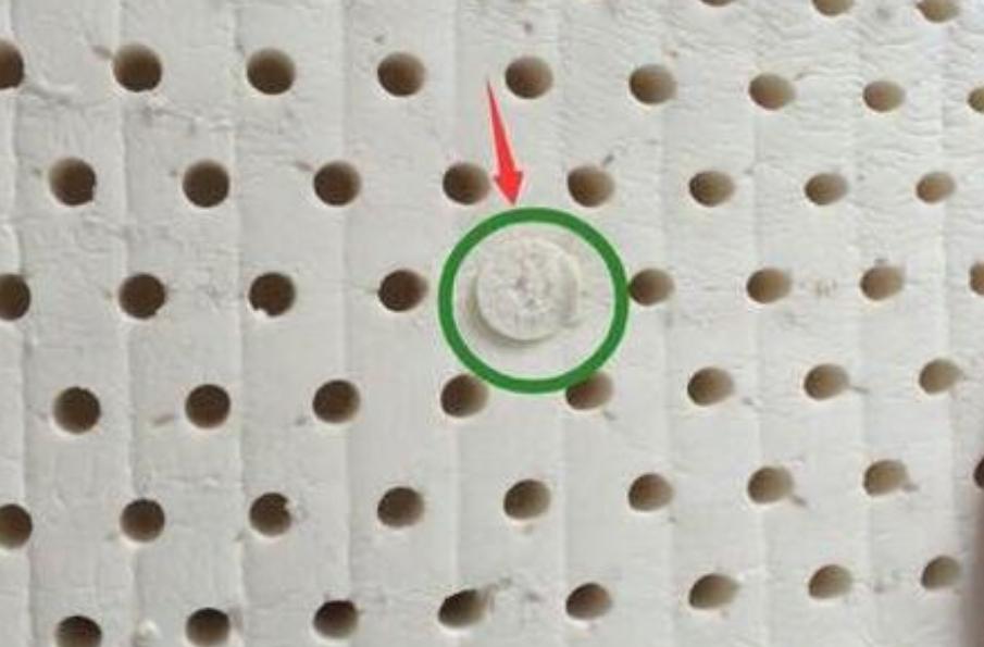 到泰国旅游到哪里买乳胶枕好,去泰国旅游买的乳胶垫是真的吗