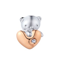 李易峰倾情演绎六福珠宝2020「DearQ」：爱我的女生很美哟