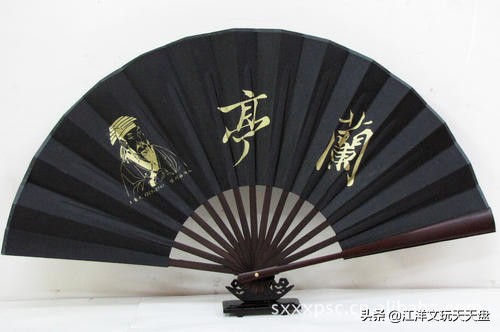 文玩扇子怎么包浆,文玩扇子盘玩技巧