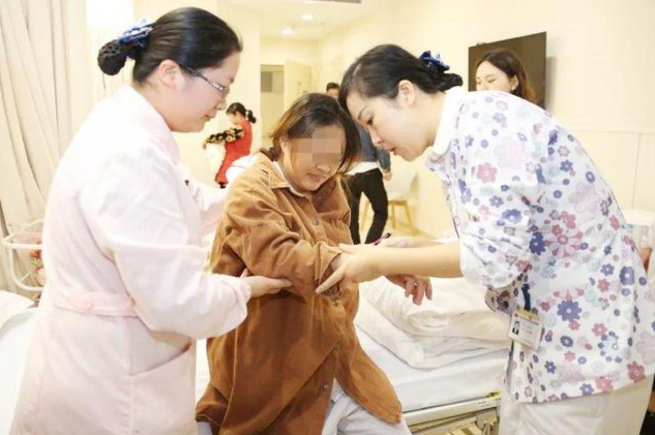 最强产妇走红的视频,最强悍产妇火了完整版