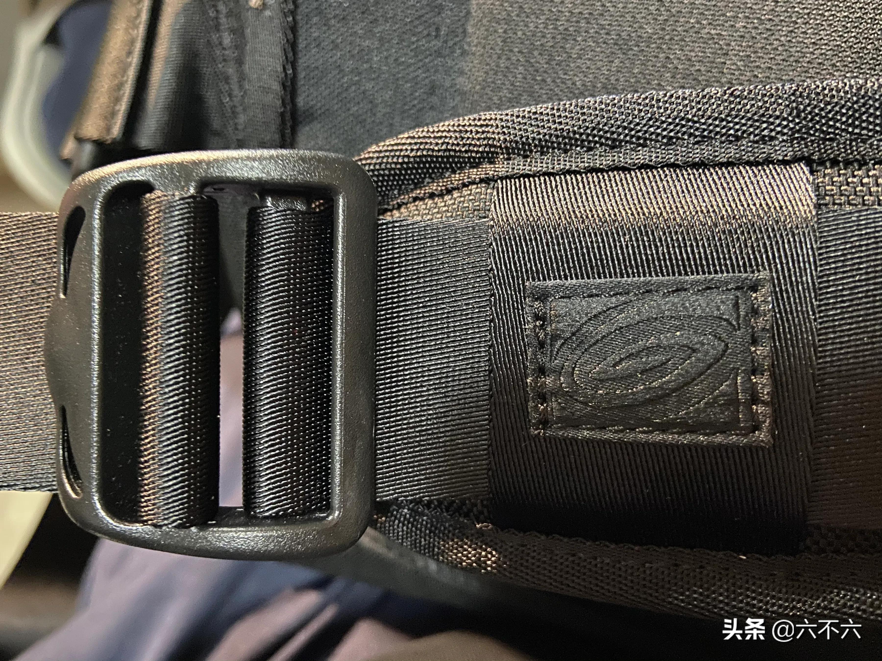 美国天霸timbuk2胸包,论胸部保养的重要性