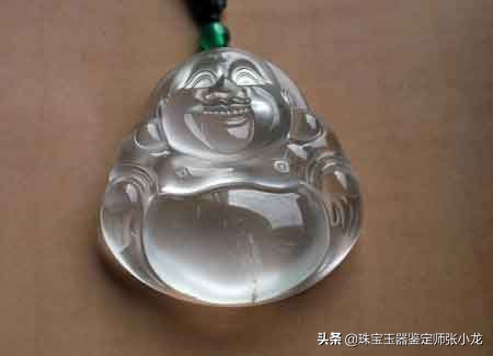 翡翠和玉有什么区别哪一个更好,翡翠和玉有什么区别哪个更好