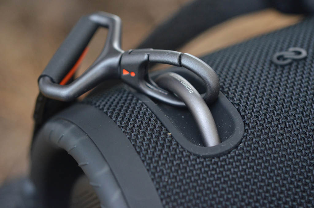 jblxtreme3蓝牙音箱评测,xtreme3音响和哈曼卡顿