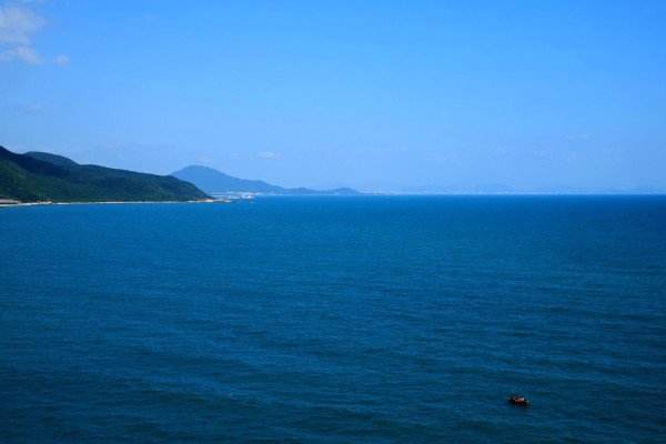 三亚哪里的海景最美,三亚的海边夜景真的很美