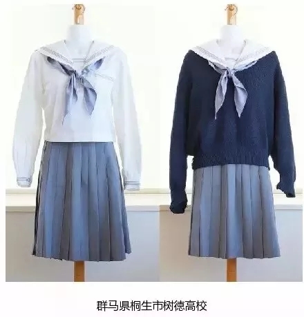 怎么才能把很丑的校服穿出氛围感,很丑的校服如何穿出少年感