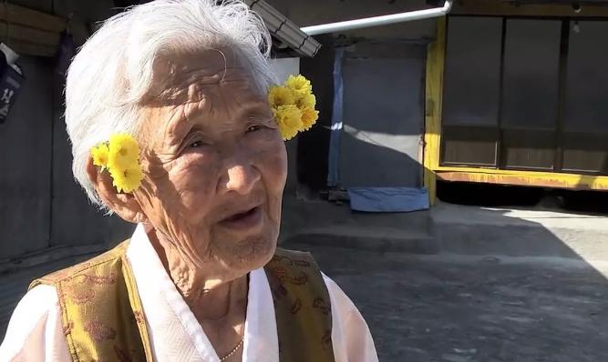 韩国最感人的爱情影片,感人催泪片段韩国纪录片