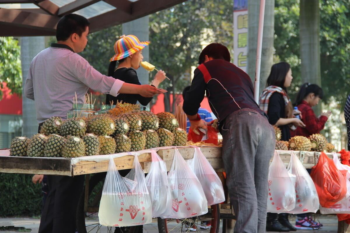 菠萝怎么吃不扎嘴,菠萝如何吃不嘴疼