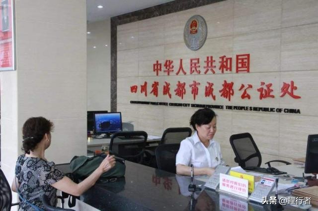 老人去世销户就拿身份证可以吗,老人去世注销户口身份证还保留吗